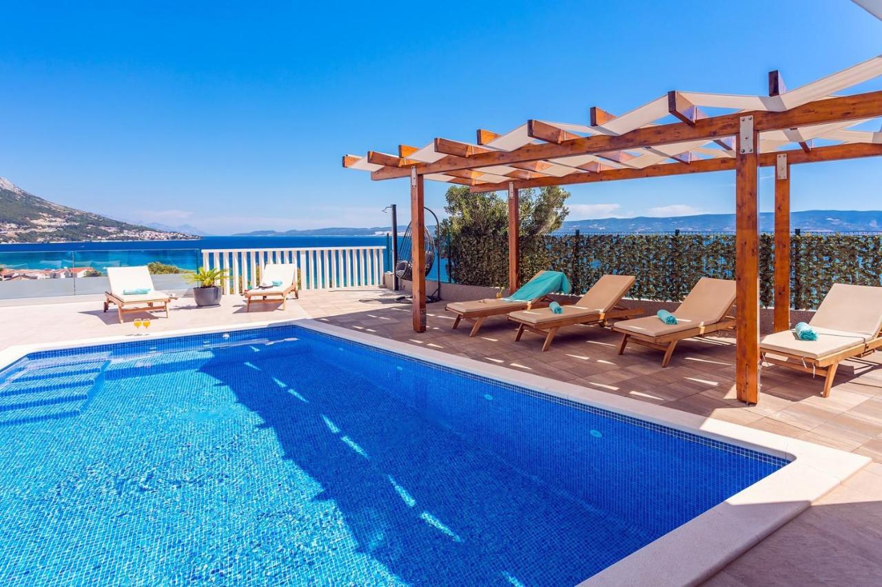 Villa Matan - Only 200M From The Sandy Beaches, Private 28M2 Pool Omiš Esterno foto