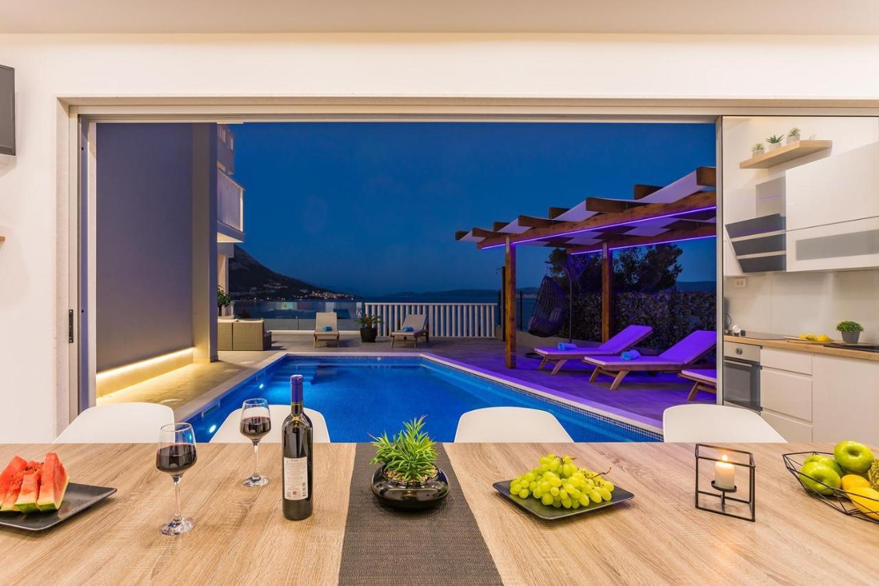Villa Matan - Only 200M From The Sandy Beaches, Private 28M2 Pool Omiš Esterno foto