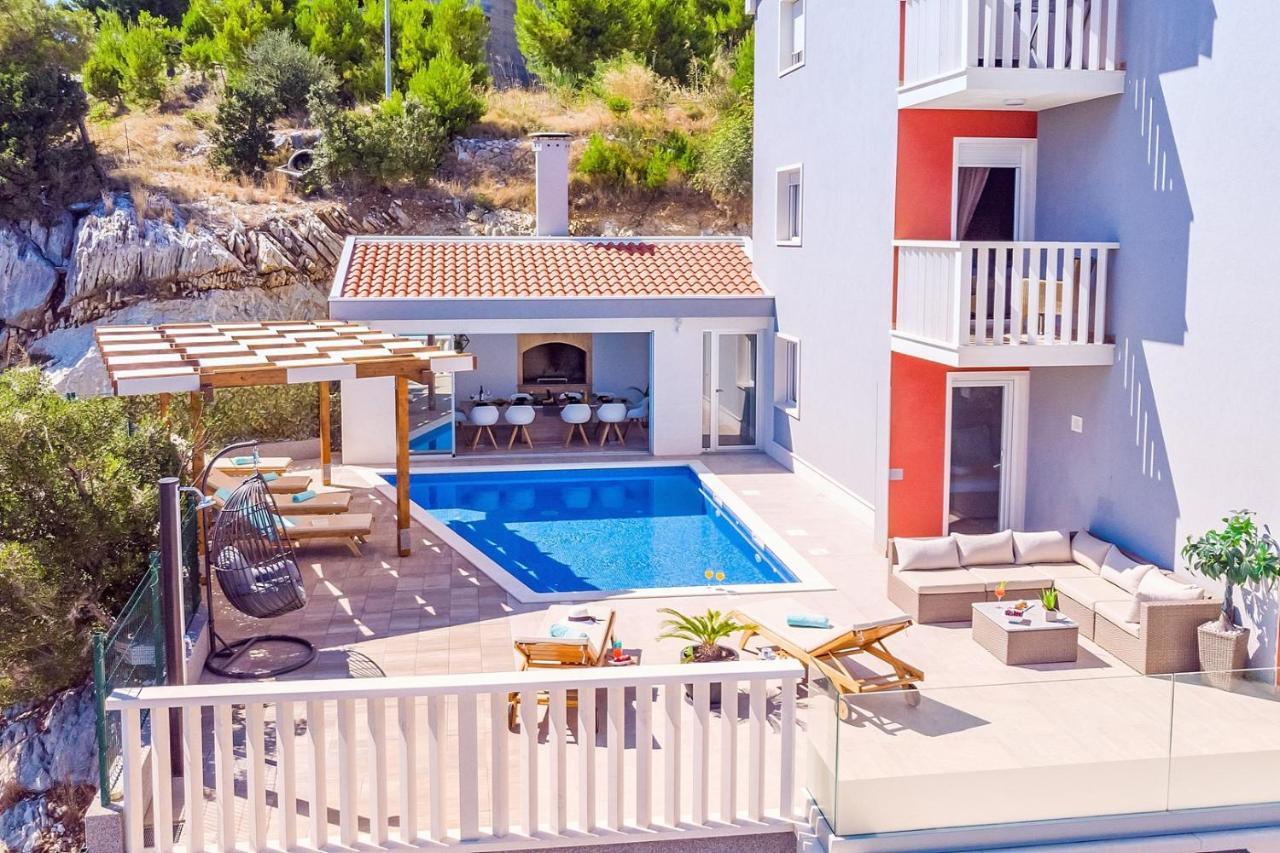 Villa Matan - Only 200M From The Sandy Beaches, Private 28M2 Pool Omiš Esterno foto